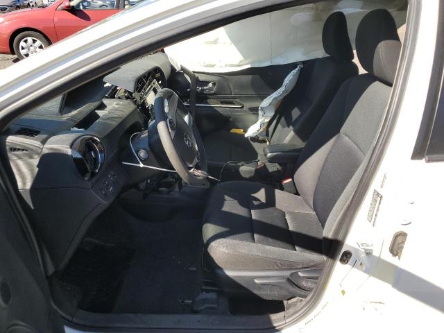Photo 7 from auction – 2017 TOYOTA PRIUS C with VIN JTDKDTB34H1591249