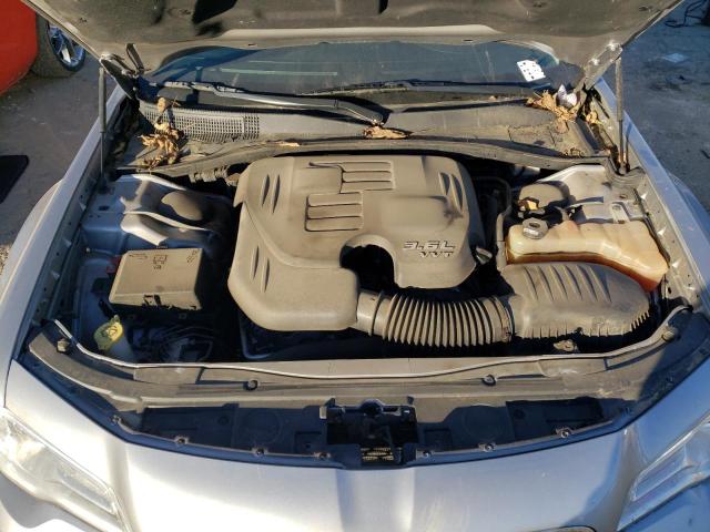 Photo 11 from auction – 2016 CHRYSLER 300 LIMITE with VIN 2C3CCAAG5GH106198