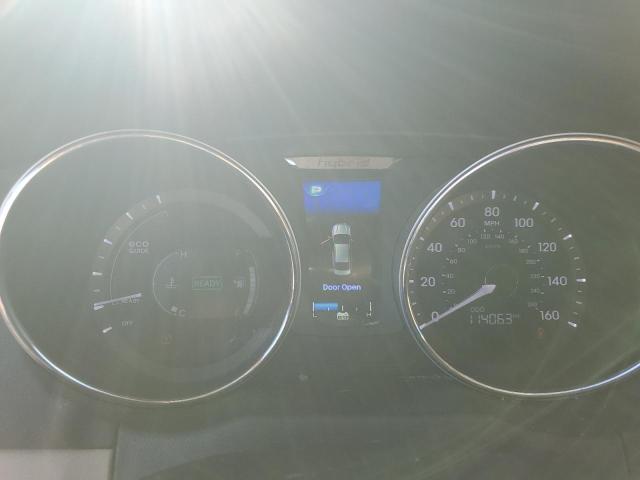 Photo 9 from auction – 2015 HYUNDAI SONATA HYB with VIN KMHEC4A45FA136614