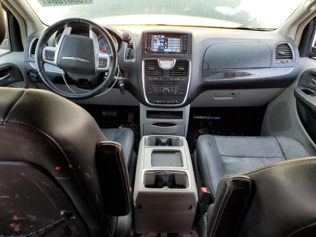 Photo 8 from auction – 2013 CHRYSLER TOWN & COU with VIN 2C4RC1BG4DR720475
