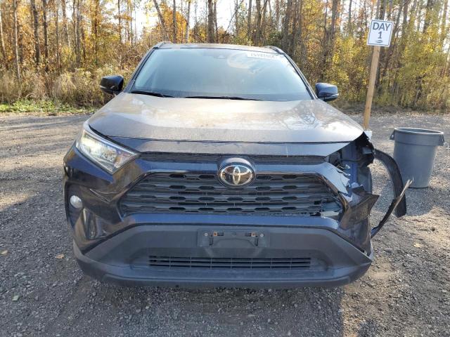 Photo 5 from auction – 2021 TOYOTA RAV4 XLE with VIN 2T3W1RFV2MC088549