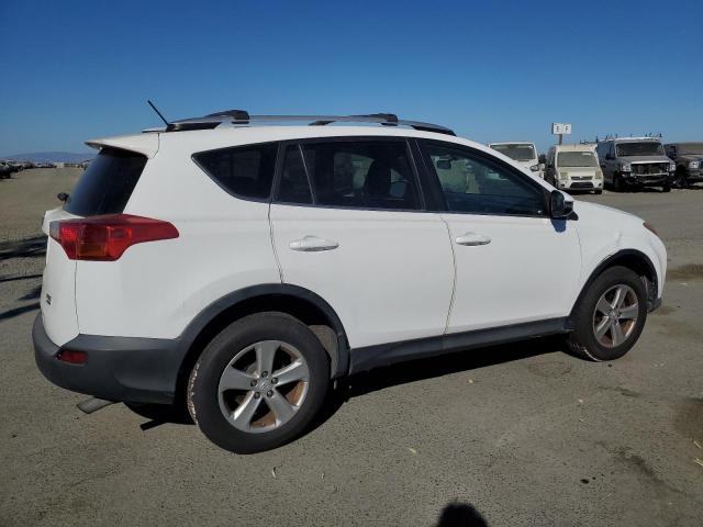 Photo 3 from auction – 2013 TOYOTA RAV4 XLE with VIN 2T3RFREV7DW101374