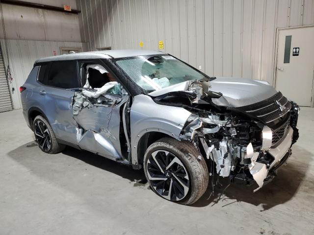 Photo 4 from auction – 2024 MITSUBISHI OUTLANDER with VIN JA4J4VA82RZ042747