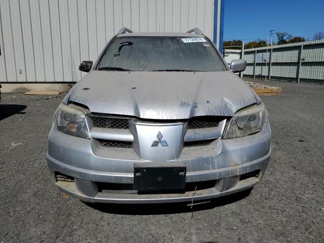 Photo 5 from auction – 2006 MITSUBISHI OUTLANDER with VIN JA4LX41F66U025242