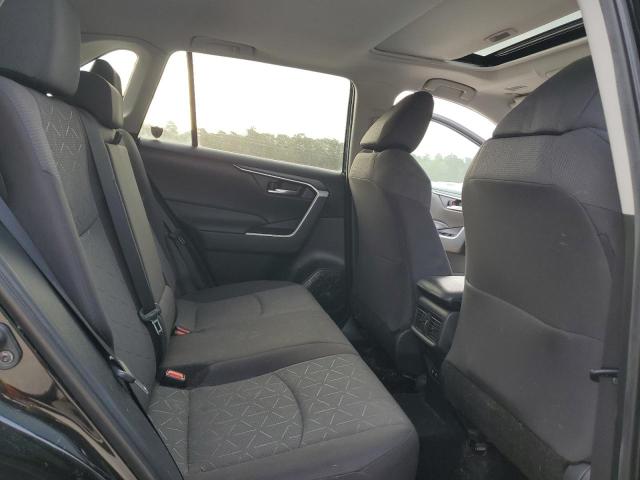 Photo 11 from auction – 2021 TOYOTA RAV4 XLE with VIN 2T3W1RFV2MC095033