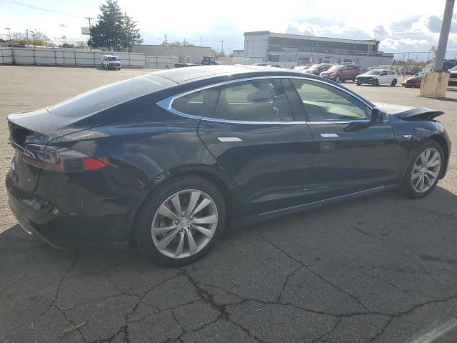 Photo 3 from auction – 2013 TESLA MODEL S with VIN 5YJSA1CG5DFP20857