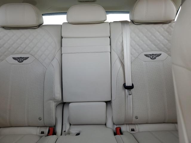 Photo 10 from auction – 2022 BENTLEY BENTAYGA with VIN SJAAM2ZV4NC011285