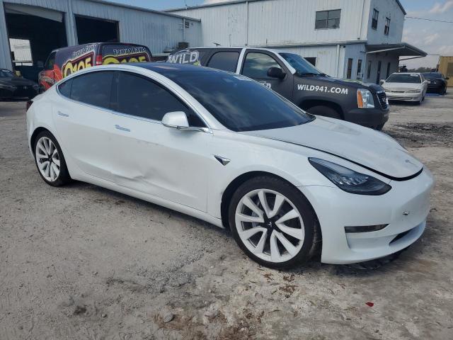 Photo 4 from auction – 2018 TESLA MODEL 3 with VIN 5YJ3E1EB0JF134279