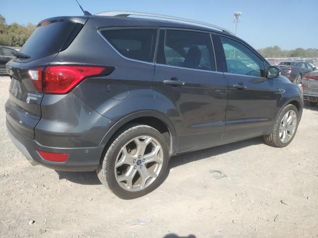Photo 3 from auction – 2019 FORD ESCAPE TIT with VIN 1FMCU0J97KUA53526
