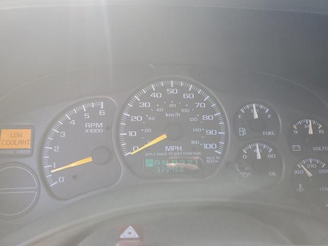Photo 9 from auction – 2000 CHEVROLET SILVERADO with VIN 2GCEC19T8Y1399661