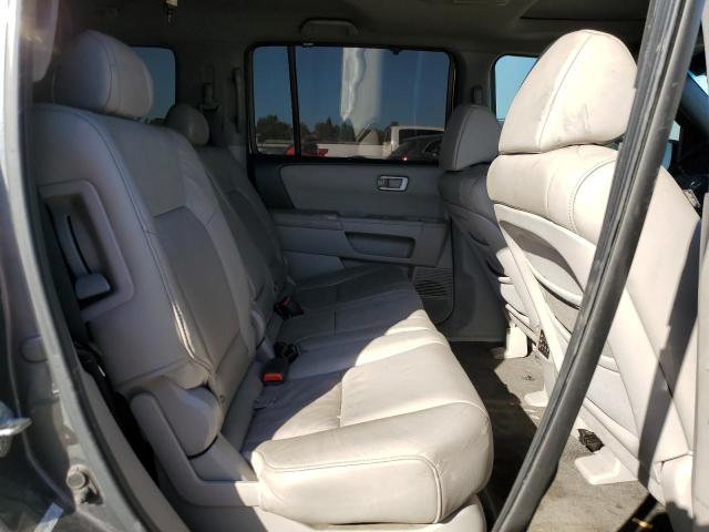 Photo 11 from auction – 2010 HONDA PILOT TOUR with VIN 5FNYF4H95AB037723