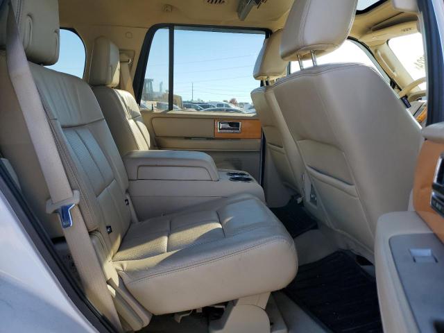 Photo 11 from auction – 2010 LINCOLN NAVIGATOR with VIN 5LMJJ2J50AEJ00409