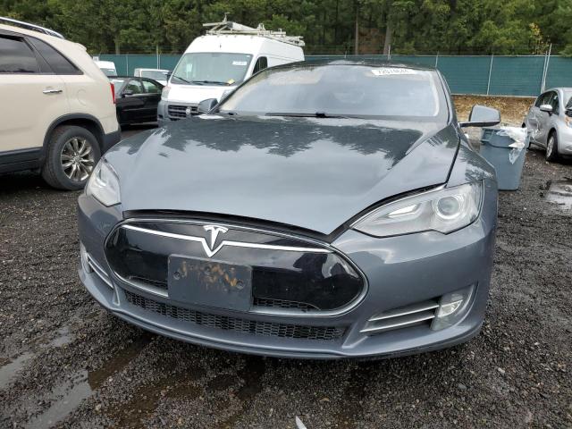 Photo 5 from auction – 2013 TESLA MODEL S with VIN 5YJSA1DNXDFP07406