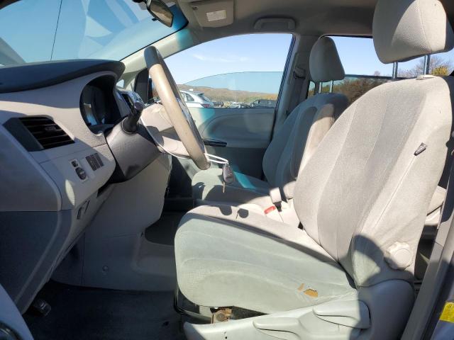 Photo 7 from auction – 2012 TOYOTA SIENNA with VIN 5TDZK3DC7CS248612