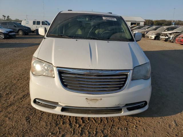 Photo 5 from auction – 2012 CHRYSLER TOWN & COU with VIN 2C4RC1BG4CR207919