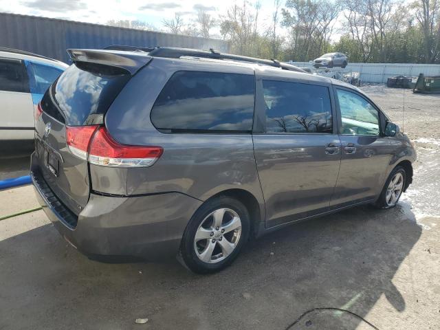Photo 3 from auction – 2012 TOYOTA SIENNA LE with VIN 5TDKK3DC2CS200971