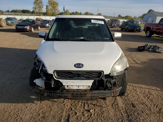 Photo 5 from auction – 2013 KIA SOUL + with VIN KNDJT2A61D7777231