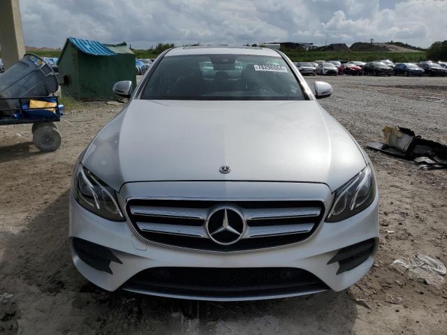 Photo 5 from auction – 2018 MERCEDES-BENZ E 300 with VIN WDDZF4JB9JA471952