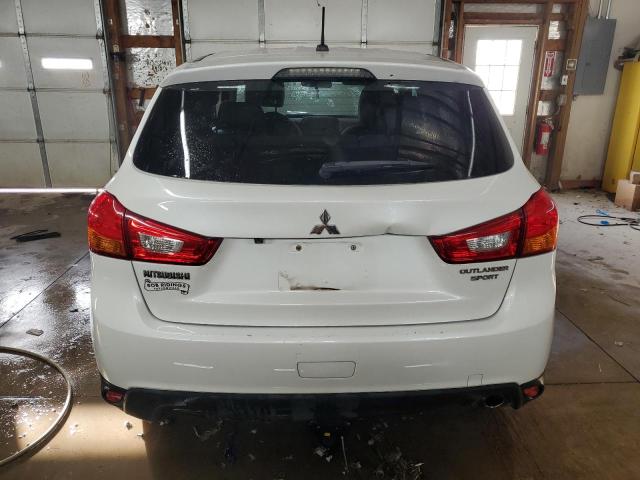 Снимка 6 от търг – 2015 MITSUBISHI OUTLANDER с VIN 4A4AP4AU2FE057460