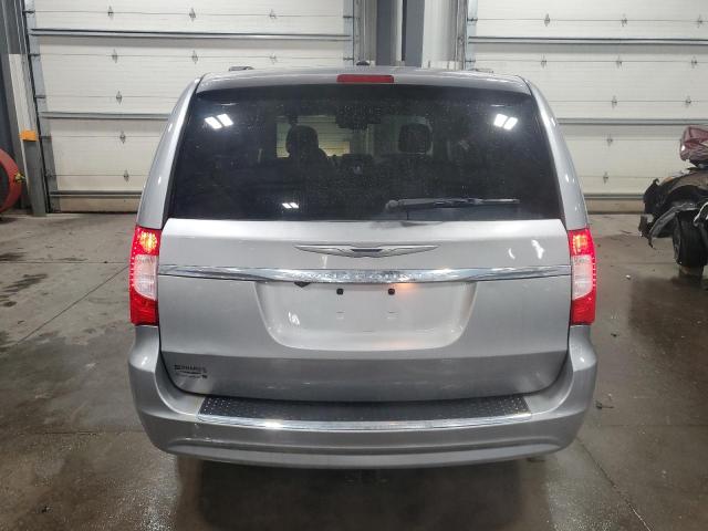 Photo 6 from auction – 2015 CHRYSLER TOWN & COU with VIN 2C4RC1BG5FR628696