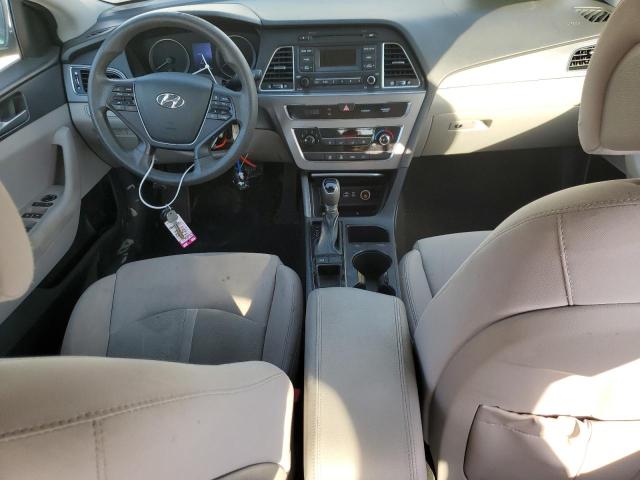 Photo 8 from auction – 2017 HYUNDAI SONATA SE with VIN 5NPE24AF7HH474097