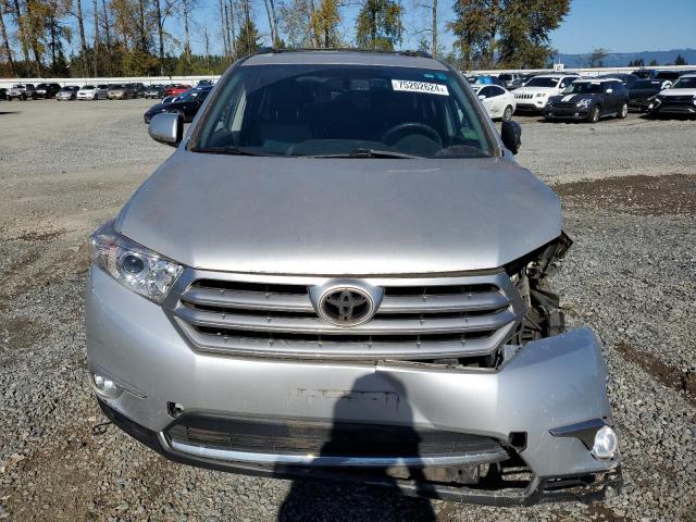 Photo 5 from auction – 2011 TOYOTA HIGHLANDER with VIN 5TDDK3EHXBS070942