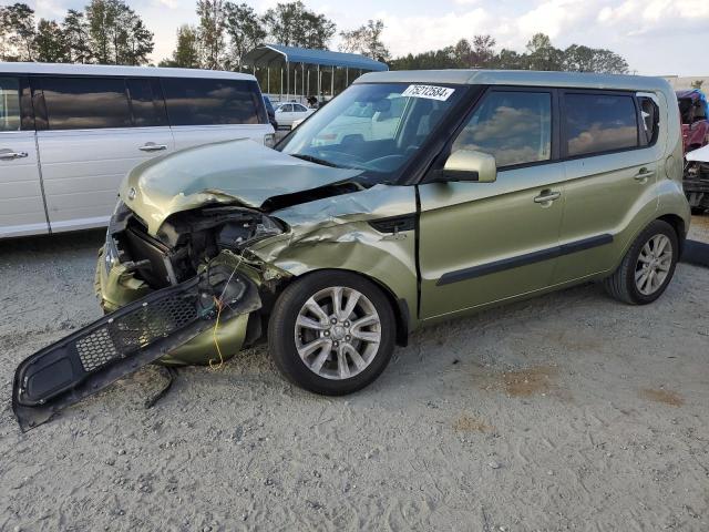 KIA SOUL 2013 with VIN KNDJT2A52D7627037 - Photo from auction