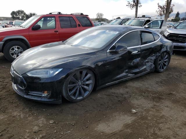 TESLA MODEL S 2013 with VIN 5YJSA1CN1DFP05979 - Photo from auction