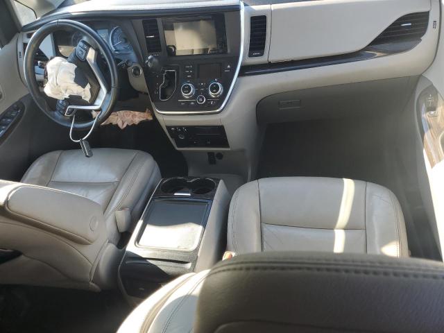 Photo 8 from auction – 2015 TOYOTA SIENNA XLE with VIN 5TDYK3DC6FS613491