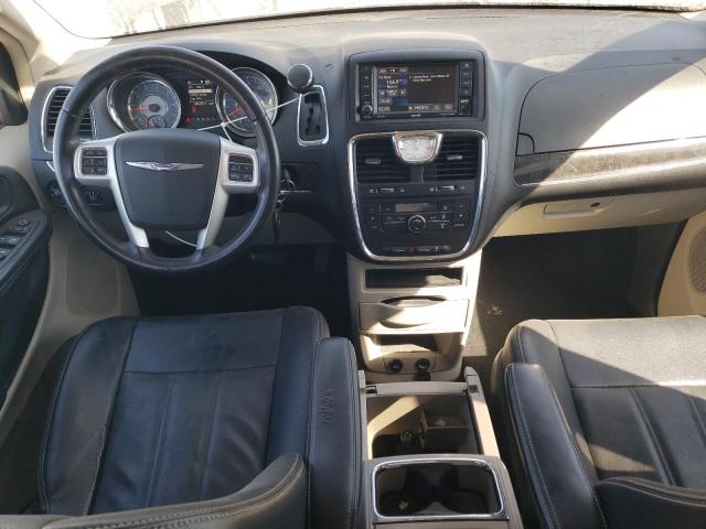 Photo 8 from auction – 2015 CHRYSLER TOWN & COU with VIN 2C4RC1BG6FR539638