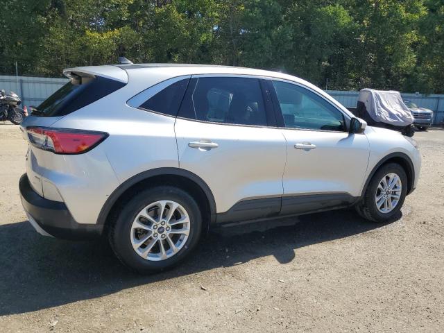 Photo 3 from auction – 2020 FORD ESCAPE SE with VIN 1FMCU0G65LUB19067