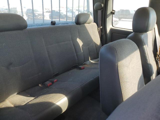 Photo 10 from auction – 2004 GMC SIERRA K25 with VIN 1GTHK29U64E383112