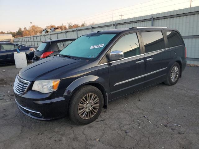 CHRYSLER TOWN AND C 2011 with VIN 2A4RR6DG5BR609773 - Photo from auction