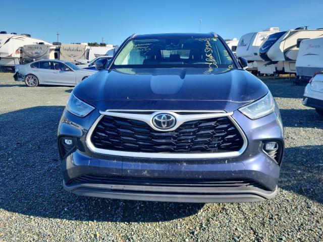 Photo 5 from auction – 2022 TOYOTA HIGHLANDER with VIN 5TDGZRBH3NS576942