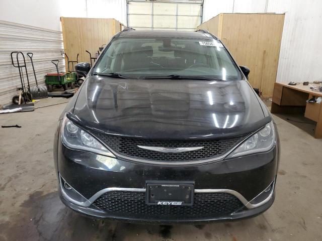 Photo 5 from auction – 2017 CHRYSLER PACIFICA T with VIN 2C4RC1BG0HR777133