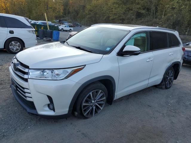 TOYOTA HIGHLANDER 2017 with VIN 5TDJZRFHXHS515771 - Photo from auction