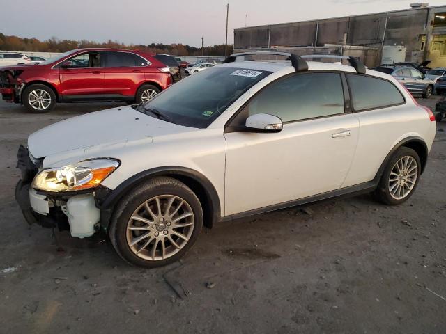 VOLVO C30 T5 2011 with VIN YV1672MK9B2212121 - Photo from auction