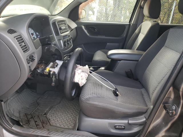 Photo 7 from auction – 2003 FORD ESCAPE XLT with VIN 1FMYU03123KA25403