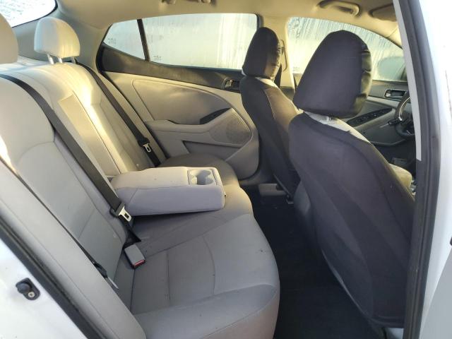 Photo 10 from auction – 2015 KIA OPTIMA LX with VIN KNAGM4A78F5639371