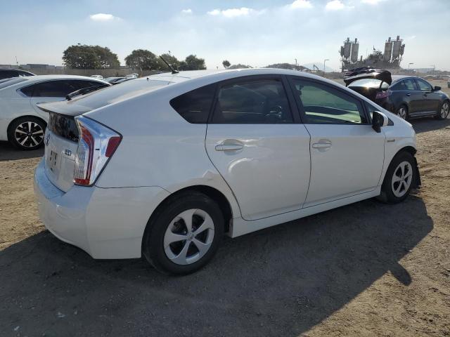 Photo 3 from auction – 2013 TOYOTA PRIUS with VIN JTDKN3DU7D5699807