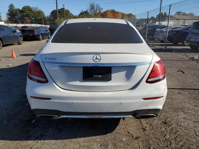 Photo 6 from auction – 2017 MERCEDES-BENZ E 300 with VIN WDDZF4JB8HA041677