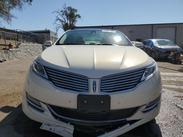 Photo 5 from auction – 2013 LINCOLN MKZ with VIN 3LN6L2GKXDR823959