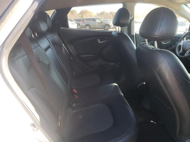 Photo 11 from auction – 2010 HYUNDAI TUCSON GLS with VIN KM8JUCAC2AU046504