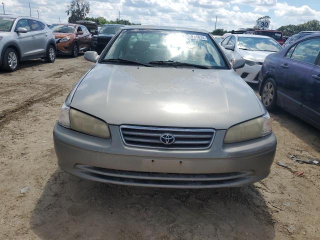 Photo 5 from auction – 2001 TOYOTA CAMRY CE with VIN JT2BG22K410559768