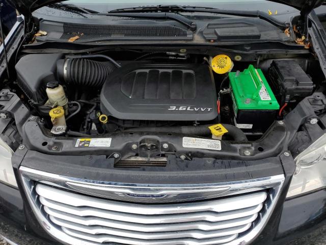 Photo 11 from auction – 2016 CHRYSLER TOWN & COU with VIN 2C4RC1BG9GR148453