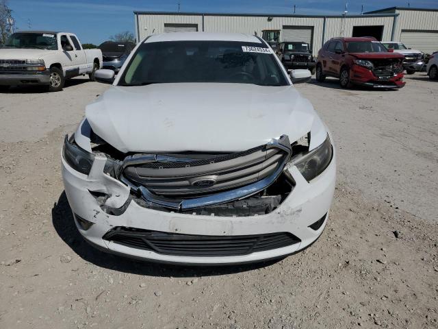 Photo 5 from auction – 2016 FORD TAURUS SEL with VIN 1FAHP2E82GG109849