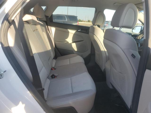Photo 11 from auction – 2016 HYUNDAI TUCSON SE with VIN KM8J23A47GU237374