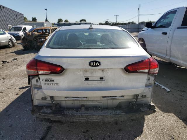 Photo 6 from auction – 2018 KIA FORTE LX with VIN 3KPFK4A72JE218795