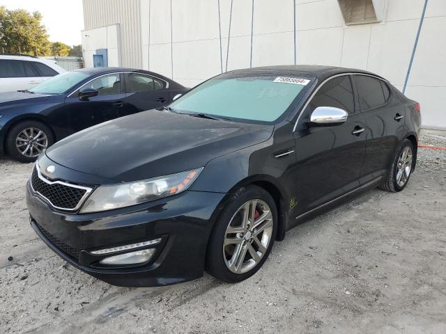 KIA OPTIMA SX 2013 with VIN 5XXGR4A67DG172318 - Photo from auction
