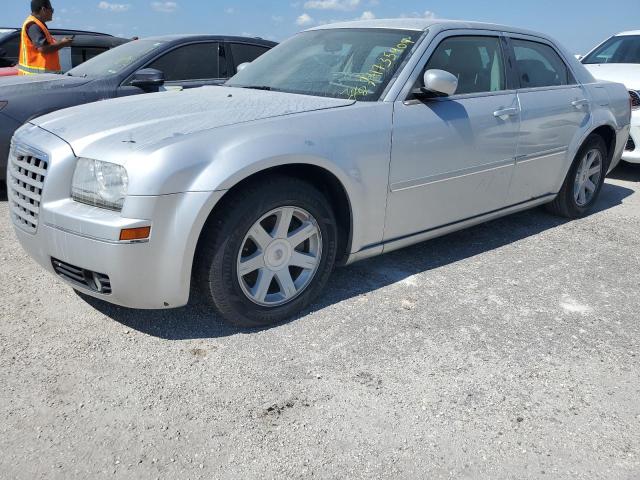 CHRYSLER 300 TOURIN 2005 with VIN 2C3JA53G55H156985 - Photo from auction